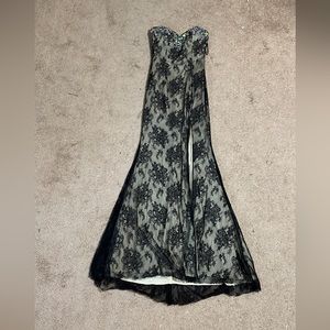 Gorgeous black lace prom dress with beaded top by BE. Size 4